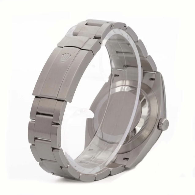 Rolex Oyster Perpetual 124300 Image 4